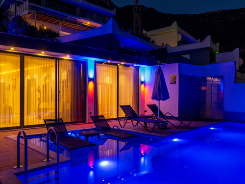 gece - Kasım
| Antalya Kalkan Bölgesinde 5 Kişilik Kapasiteli Özel Havuzlu ve Jakuzili Villa