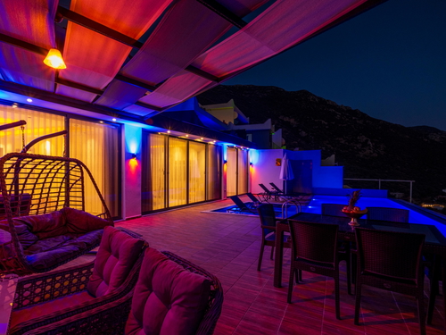 gece - Kasım
| Antalya Kalkan Bölgesinde 5 Kişilik Kapasiteli Özel Havuzlu ve Jakuzili Villa