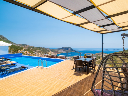  gece  -  Kasım
  | Antalya Kalkan Bölgesinde 5 Kişilik Kapasiteli Özel Havuzlu ve Jakuzili Villa