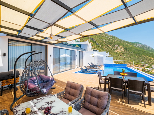  gece  -  Kasım
  | Antalya Kalkan Bölgesinde 5 Kişilik Kapasiteli Özel Havuzlu ve Jakuzili Villa