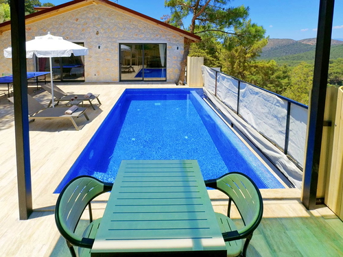 gece - Kasım
| Kalkan Yeşilköy'de Balayı İçin Tasarlanmış Doğa İçinde Villa