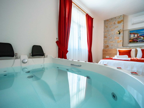  gece  -  Kasım
  | Kalkan Yeşilköy'de Balayı İçin Özel Doğa İçinde Villa