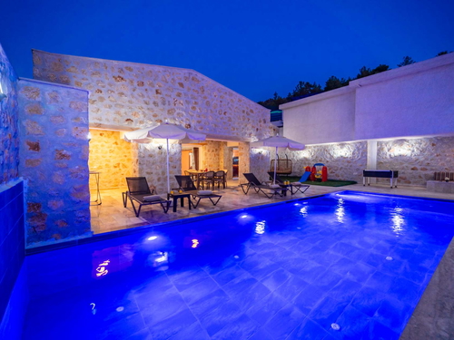  gece  -  Kasım
  | Kalkan Yeşilköy'de Balayı İçin Özel Doğa İçinde Villa
