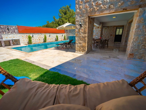 gece - Kasım
| Kalkan Yeşilköy'de Balayı İçin Özel Doğa İçinde Villa