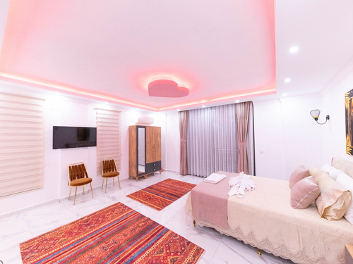 gece - Kasım
| Antalya Kalkan Bölgesinde Muhafazakar Havuzlu ve Jakuzili 4 Kişilik Villa