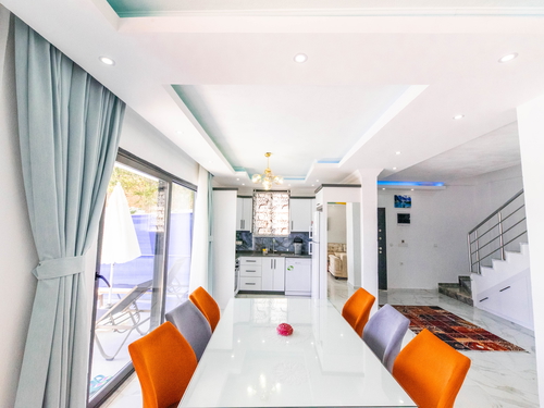  gece  -  Kasım
  | Antalya Kalkan Bölgesinde Muhafazakar Havuzlu ve Jakuzili 4 Kişilik Villa