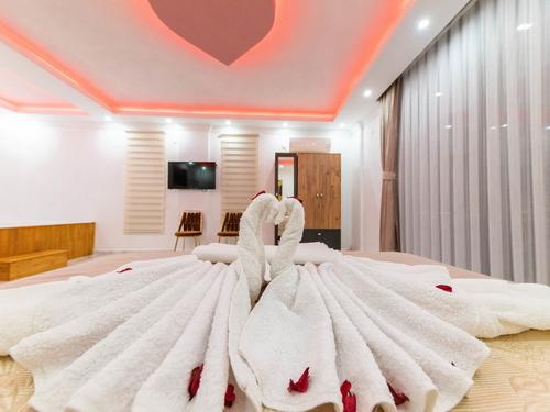  gece  -  Kasım
  | Antalya Kalkan Bölgesinde Muhafazakar Havuzlu ve Jakuzili 4 Kişilik Villa