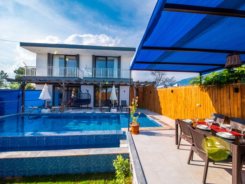  gece  -  Kasım
  | Antalya Kalkan Bölgesinde Muhafazakar Havuzlu ve Jakuzili 4 Kişilik Villa