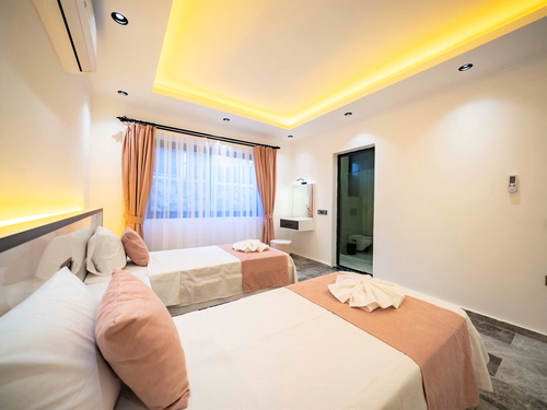 gece - Kasım
| Kalkan Akbel'de Lüks 10 Kişilik Villa: Hamam, Sauna ve Sinema Odası