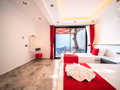  gece  -  Kasım
  | Kalkan Akbel'de Lüks 10 Kişilik Villa: Hamam, Sauna ve Sinema Odası