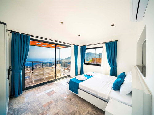  gece  -  Kasım
  | Kalkan Akbel'de Lüks 10 Kişilik Villa: Hamam, Sauna ve Sinema Odası