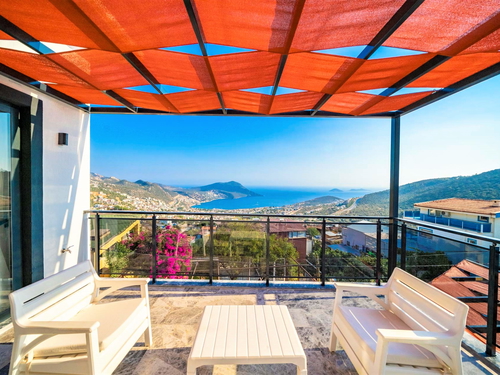  gece  -  Kasım
  | Kalkan Akbel'de Lüks 10 Kişilik Villa: Hamam, Sauna ve Sinema Odası