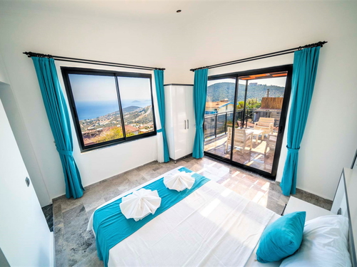  gece  -  Kasım
  | Kalkan Akbel'de Lüks 10 Kişilik Villa: Hamam, Sauna ve Sinema Odası