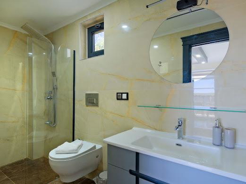  gece  -  Kasım
  | Fethiye Ovacık'ta 8 Kişilik Lüks Villa: Kapalı Havuz, Jakuzi ve Sauna Keyfi