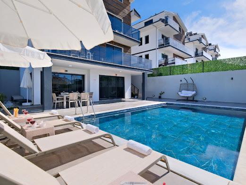  gece  -  Kasım
  | Fethiye Ovacık'ta 8 Kişilik Lüks Villa: Kapalı Havuz, Jakuzi ve Sauna Keyfi