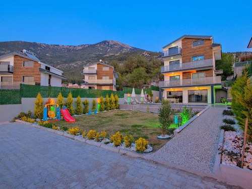 gece - Kasım
| Fethiye Ovacık'ta 8 Kişilik Lüks Villa: Kapalı Havuz, Jakuzi ve Sauna Keyfi