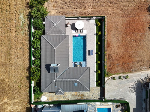  gece  -  Kasım
  | Fethiye Seydikemer'de Doğa Manzaralı 4 Kişilik Villa: Aileler ve Balayı Çiftleri İçin İdeal