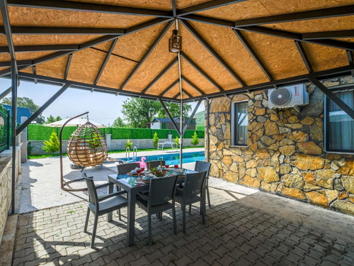  gece  -  Kasım
  | Fethiye Seydikemer'de Doğa Manzaralı 4 Kişilik Villa: Aileler ve Balayı Çiftleri İçin İdeal