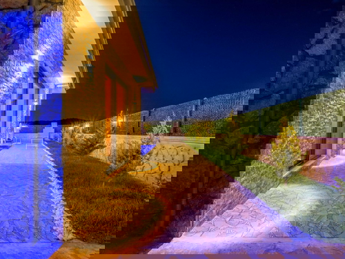  gece  -  Kasım
  | Fethiye Seydikemer'de Doğa Manzaralı 4 Kişilik Villa: Aileler ve Balayı Çiftleri İçin İdeal