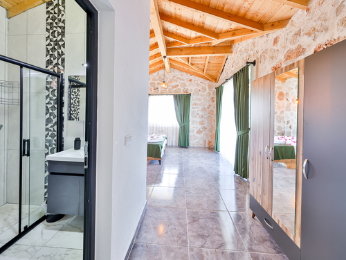 gece - Kasım
| Kaş Mumuda’da Deniz Manzaralı 4 Kişilik Kiralık Villa
