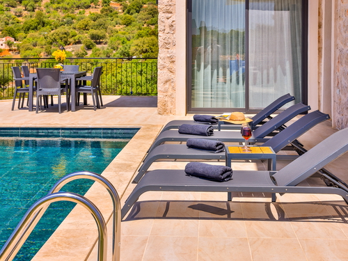 gece - Kasım
| Kaş Mumuda’da Deniz Manzaralı 4 Kişilik Kiralık Villa