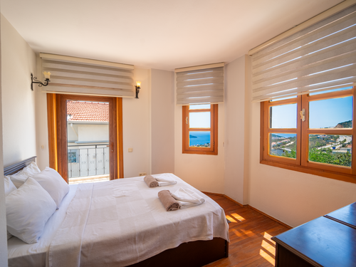  gece  -  Kasım
  | Kalkan Kızıltaş'ta Rüya Gibi Bir Villa Tatili