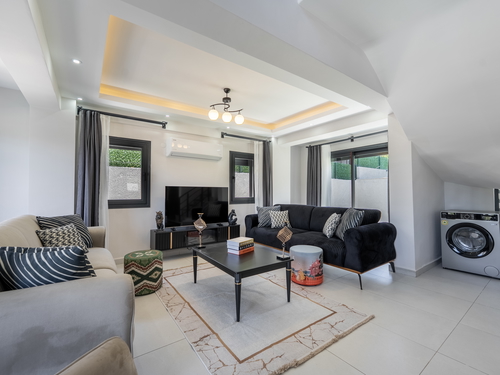 gece - Kasım
| Ölüdeniz Ovacık’ta Babadağ Manzaralı, Özel Havuzlu Kiralık Villa