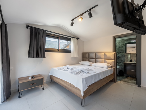  gece  -  Kasım
  | Ölüdeniz Ovacık’ta Babadağ Manzaralı, Özel Havuzlu Kiralık Villa
