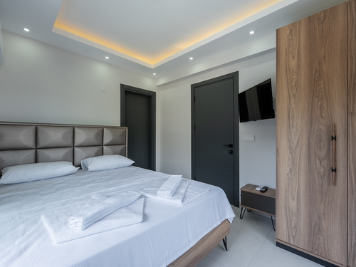 gece - Kasım
| Ölüdeniz Ovacık’ta Babadağ Manzaralı, Özel Havuzlu Kiralık Villa