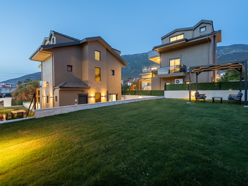  gece  -  Kasım
  | Ölüdeniz Ovacık’ta Babadağ Manzaralı, Özel Havuzlu Kiralık Villa