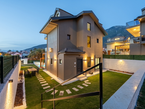  gece  -  Kasım
  | Ölüdeniz Ovacık’ta Babadağ Manzaralı, Özel Havuzlu Kiralık Villa