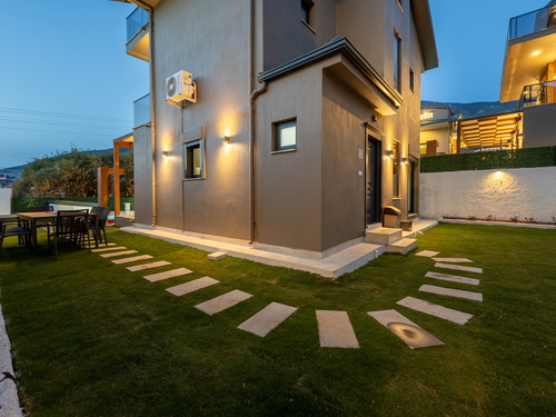 gece - Kasım
| Ölüdeniz Ovacık’ta Babadağ Manzaralı, Özel Havuzlu Kiralık Villa