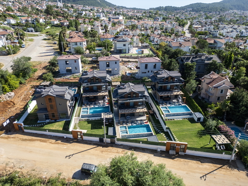 gece - Kasım
| Ölüdeniz Ovacık’ta Babadağ Manzaralı, Özel Havuzlu Kiralık Villa