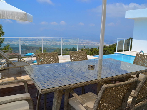 gece - Kasım
| İslamlar’da Doğa Manzaralı 3 Yatak Odalı Korunaklı Tatil Villası