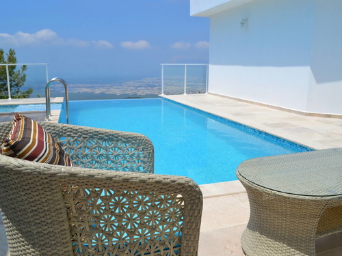 gece - Kasım
| İslamlar’da Doğa Manzaralı 3 Yatak Odalı Korunaklı Tatil Villası