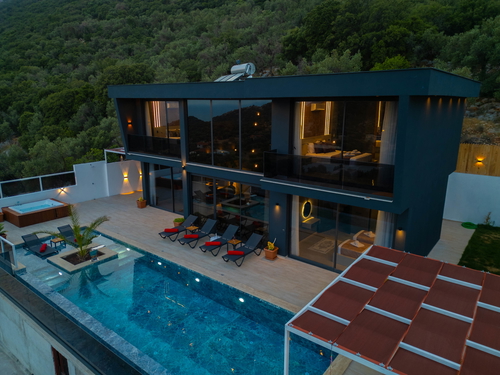  gece  -  Kasım
  | Kaş Sısla’da Jakuzili, Deniz Manzaralı Lüks Kiralık Villa – 6 Kişilik