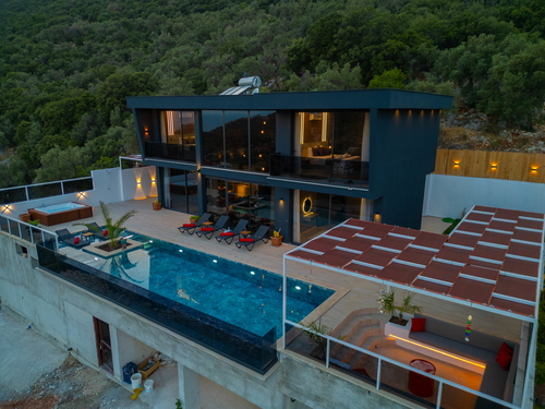  gece  -  Kasım
  | Kaş Sısla’da Jakuzili, Deniz Manzaralı Lüks Kiralık Villa – 6 Kişilik