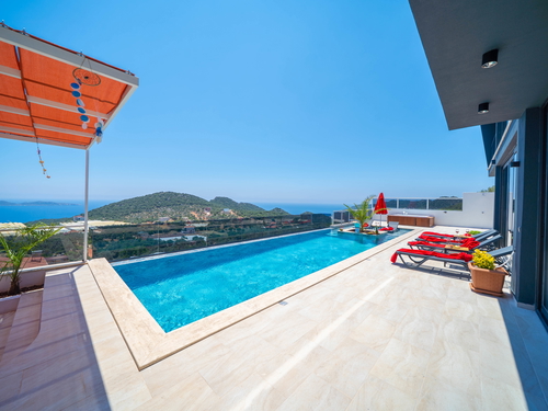  gece  -  Kasım
  | Kaş Sısla’da Jakuzili, Deniz Manzaralı Lüks Kiralık Villa – 6 Kişilik