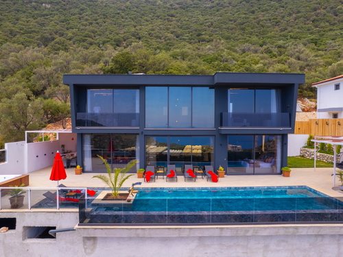  gece  -  Kasım
  | Kaş Sısla’da Jakuzili, Deniz Manzaralı Lüks Kiralık Villa – 6 Kişilik