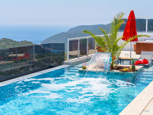  gece  -  Kasım
  | Kaş Sısla’da Jakuzili, Deniz Manzaralı Lüks Kiralık Villa – 6 Kişilik