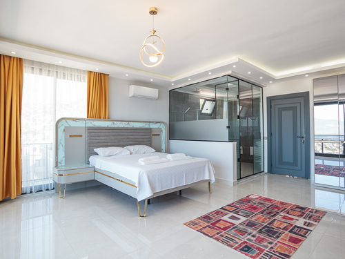 gece - Kasım
| Kalkan Kızıltaş’ta Deniz Manzaralı, Muhafazakar 8 Kişilik Lüks Villa