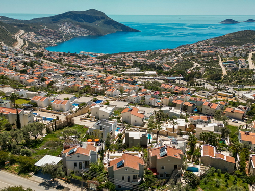 gece - Kasım
| Kalkan Kızıltaş’ta Deniz Manzaralı 10 Kişilik Özel Havuzlu Müstakil Villa