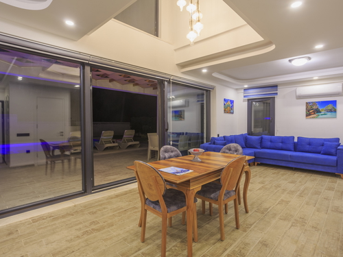  gece  -  Kasım
  | Hisarönü’nde Özel Havuzlu, Doğa Manzaralı 4 Yatak Odalı Lüks Villa