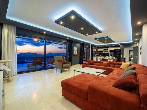  gece  -  Kasım
  | Kalkan Kördere’de Deniz Manzaralı Isıtmalı İç Havuzlu Lüks Villa