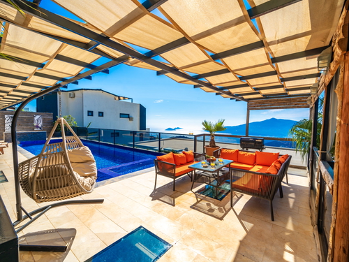  gece  -  Kasım
  | Kalkan Kördere’de Deniz Manzaralı Isıtmalı İç Havuzlu Lüks Villa