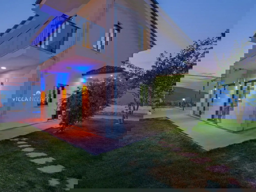  gece  -  Kasım
  | Fethiye Yeşilüzümlü'de 6 Kişilik Doğa İçinde Lüks Kiralık Villa