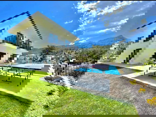  gece  -  Kasım
  | Fethiye Yeşilüzümlü'de 6 Kişilik Doğa İçinde Lüks Kiralık Villa