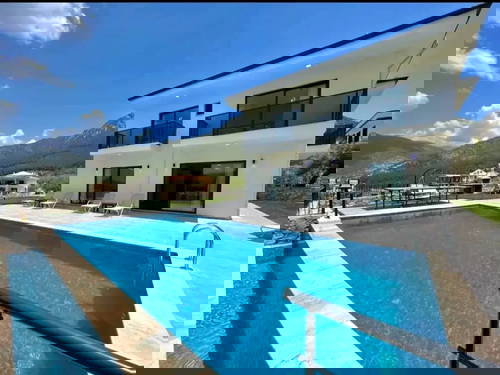  gece  -  Kasım
  | Fethiye Yeşilüzümlü'de 6 Kişilik Doğa İçinde Lüks Kiralık Villa