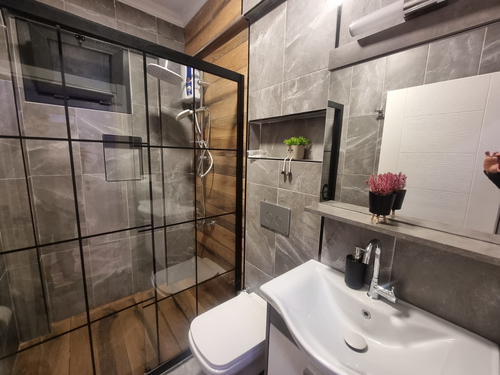  gece  -  Kasım
  | Fethiye Karaçulha’da Jakuzili, Şehir Manzaralı Özel Havuzlu Kiralık Villa