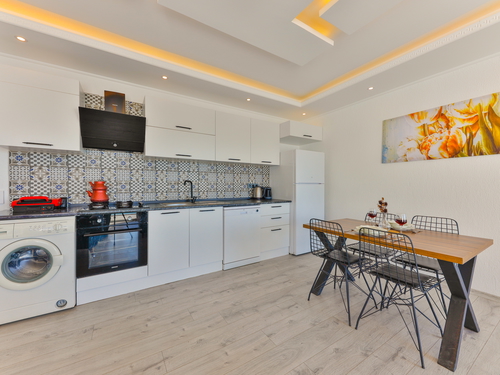 gece - Kasım
| Kalkan İslamlar’da Jakuzili Balayı Villası – Doğa İçinde Romantik Kaçamak